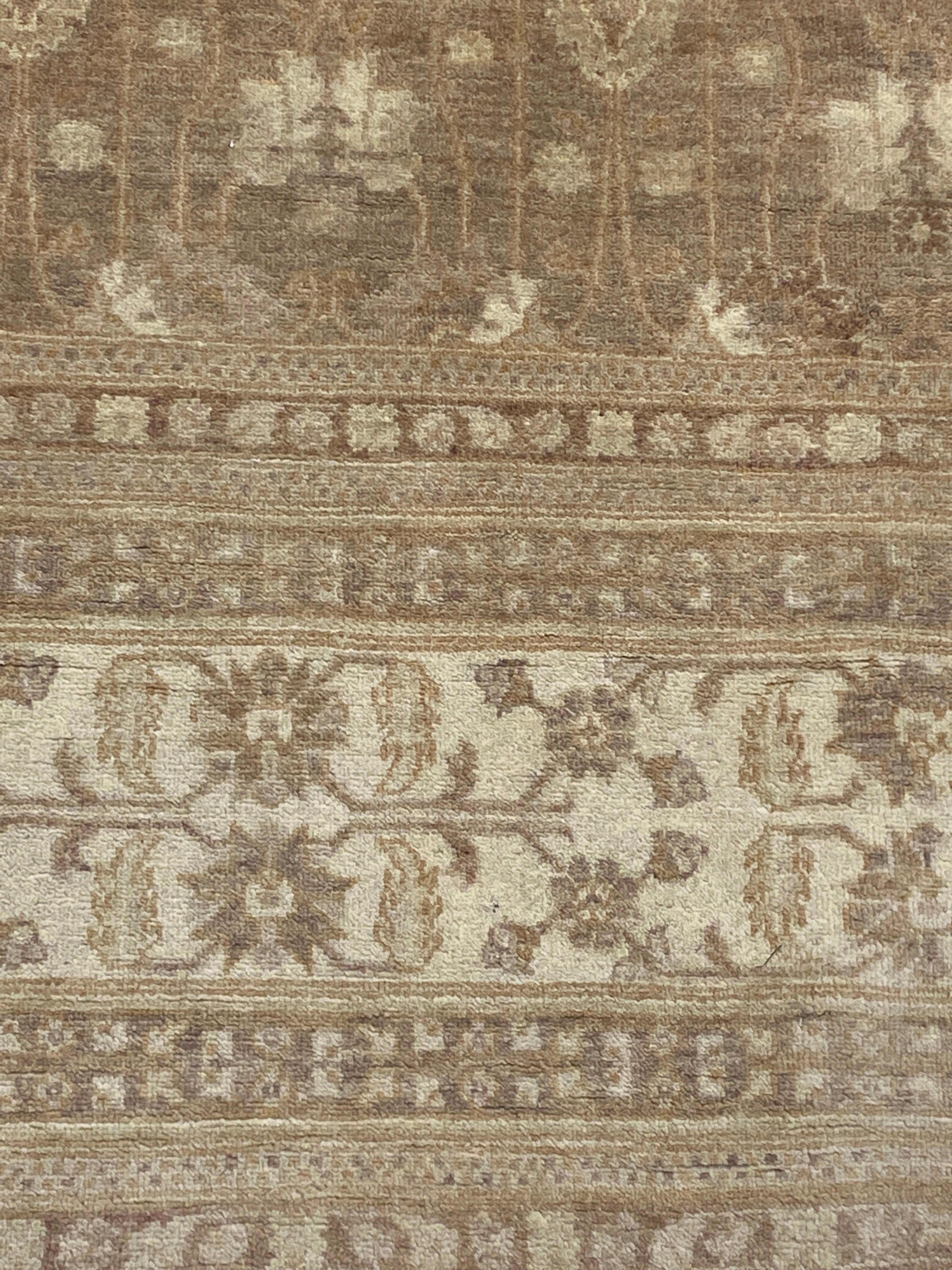 Rugvana HAND KNOTTED  7x9