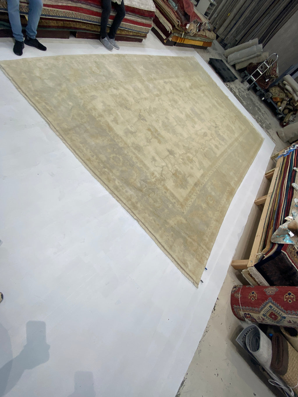 Rugvana OUSHAK  17x11