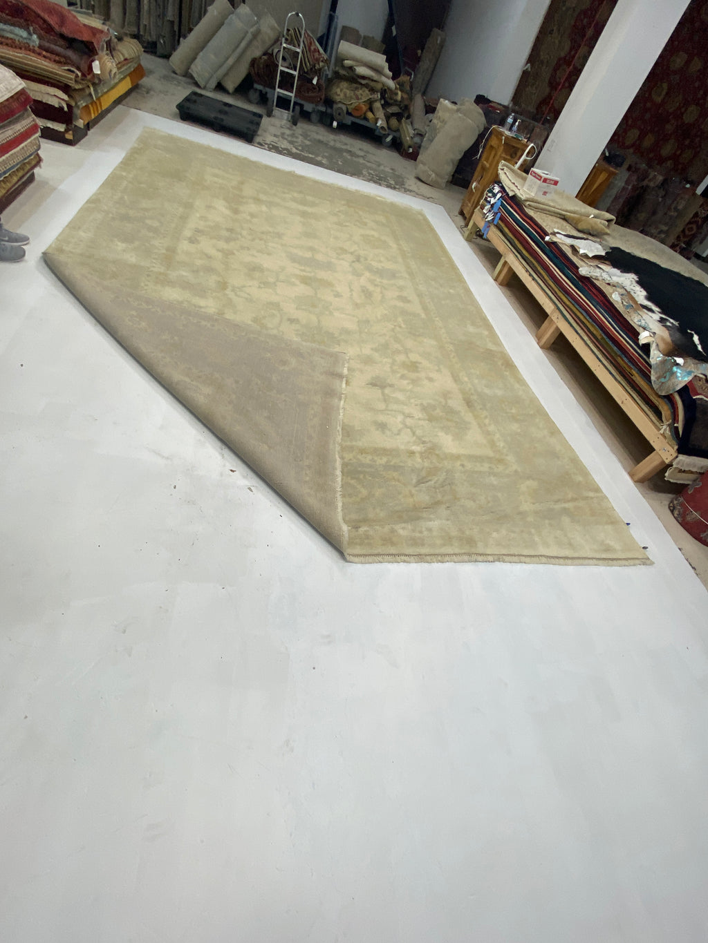 Rugvana OUSHAK  17x11