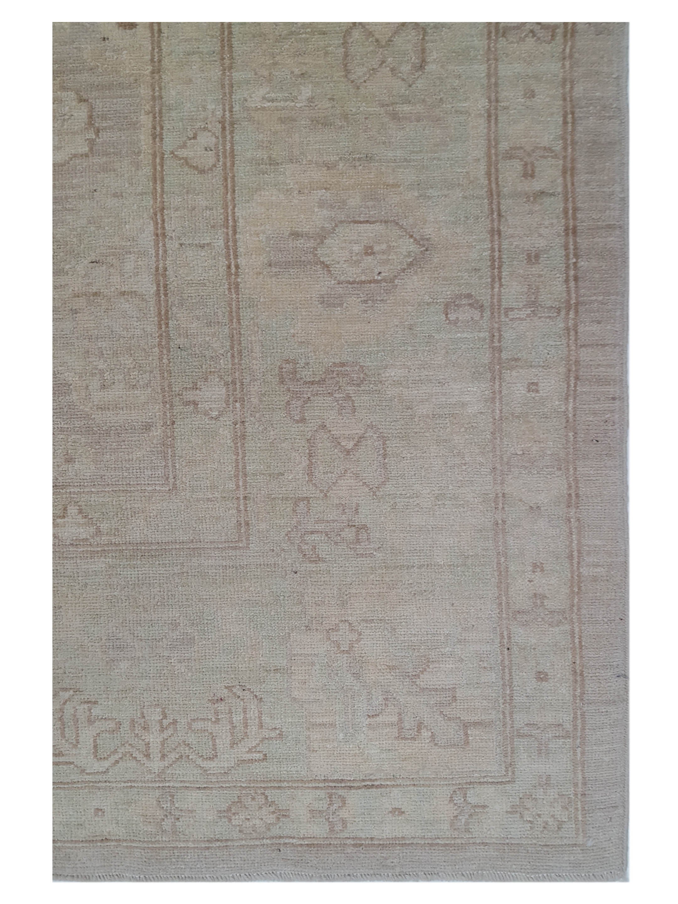 Rugvana OUSHAK  8x9