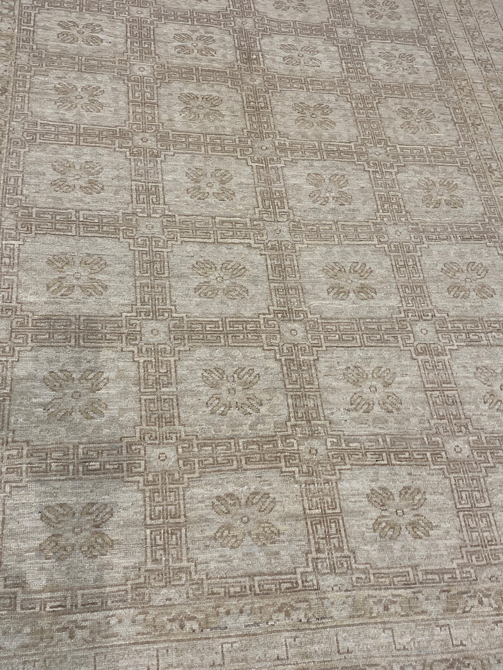 Rugvana KHOTAN  6x8