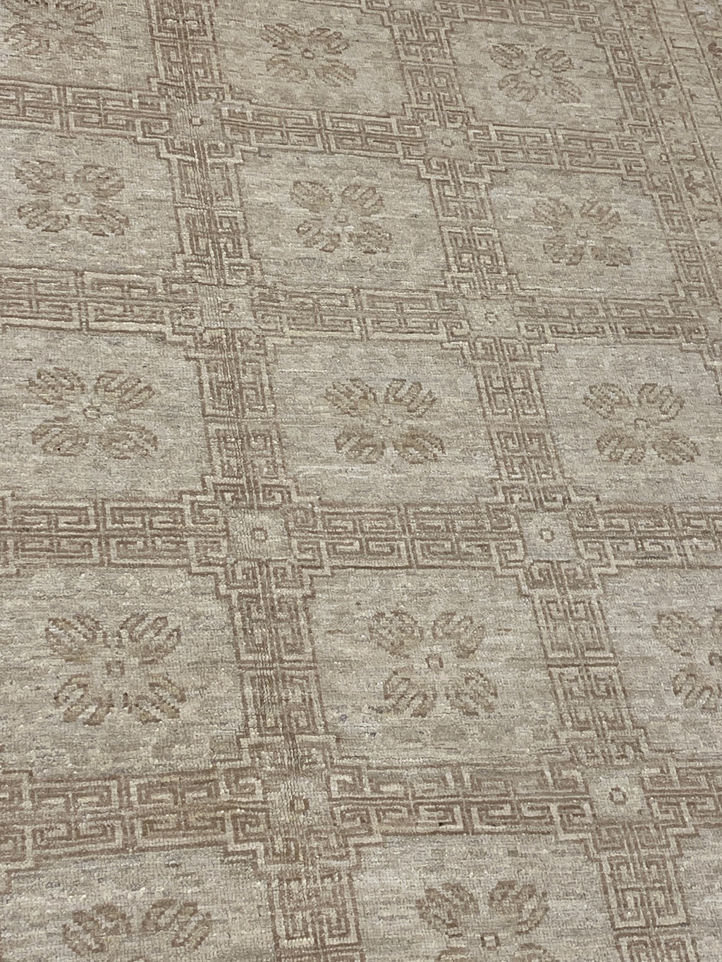 Rugvana KHOTAN  6x8