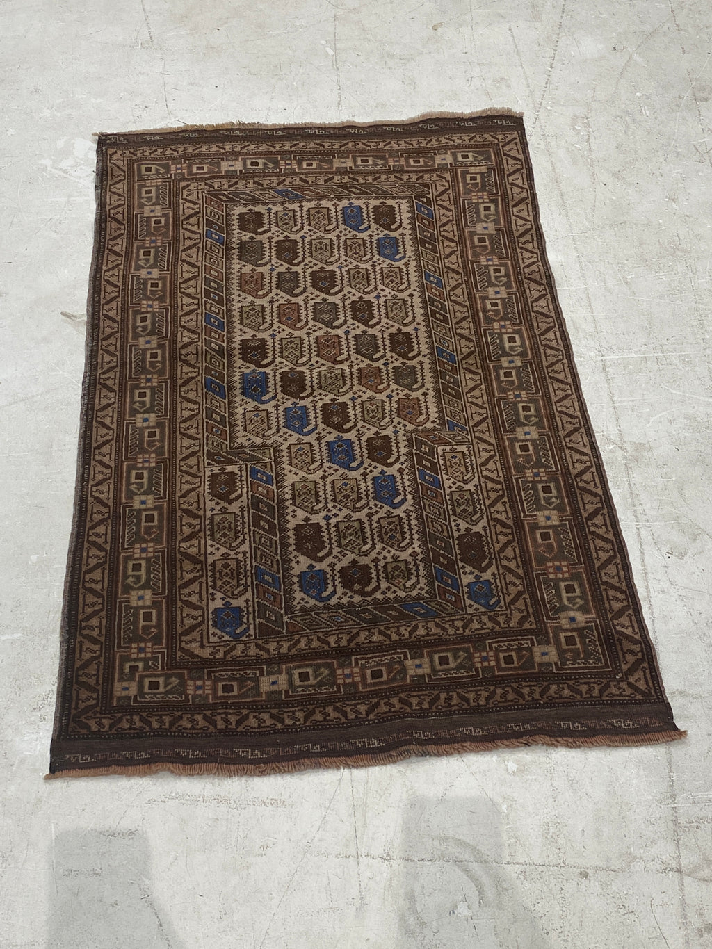 Rugvana BIJAR  4x4