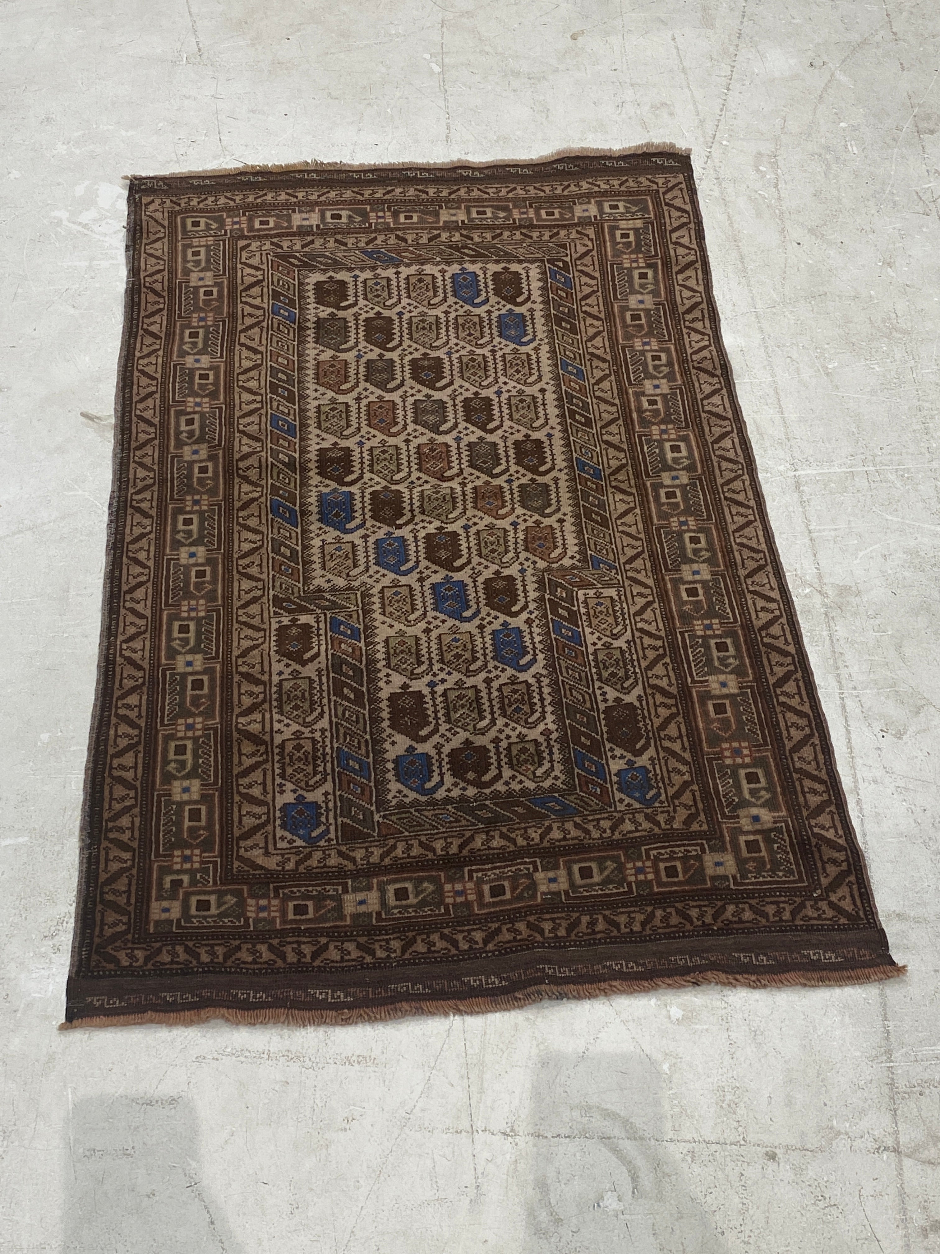 Rugvana BIJAR  4x4