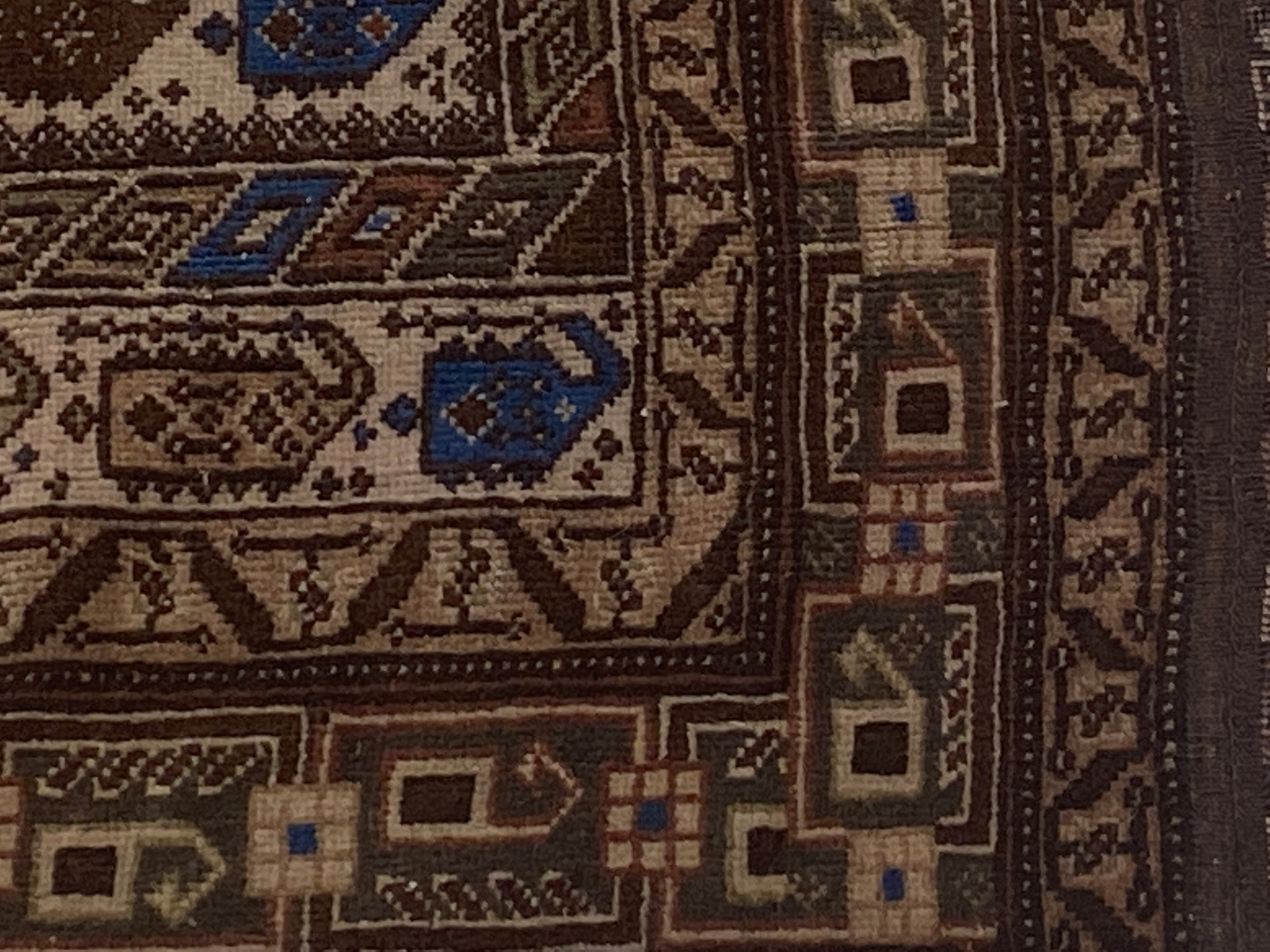 Rugvana BIJAR  4x4