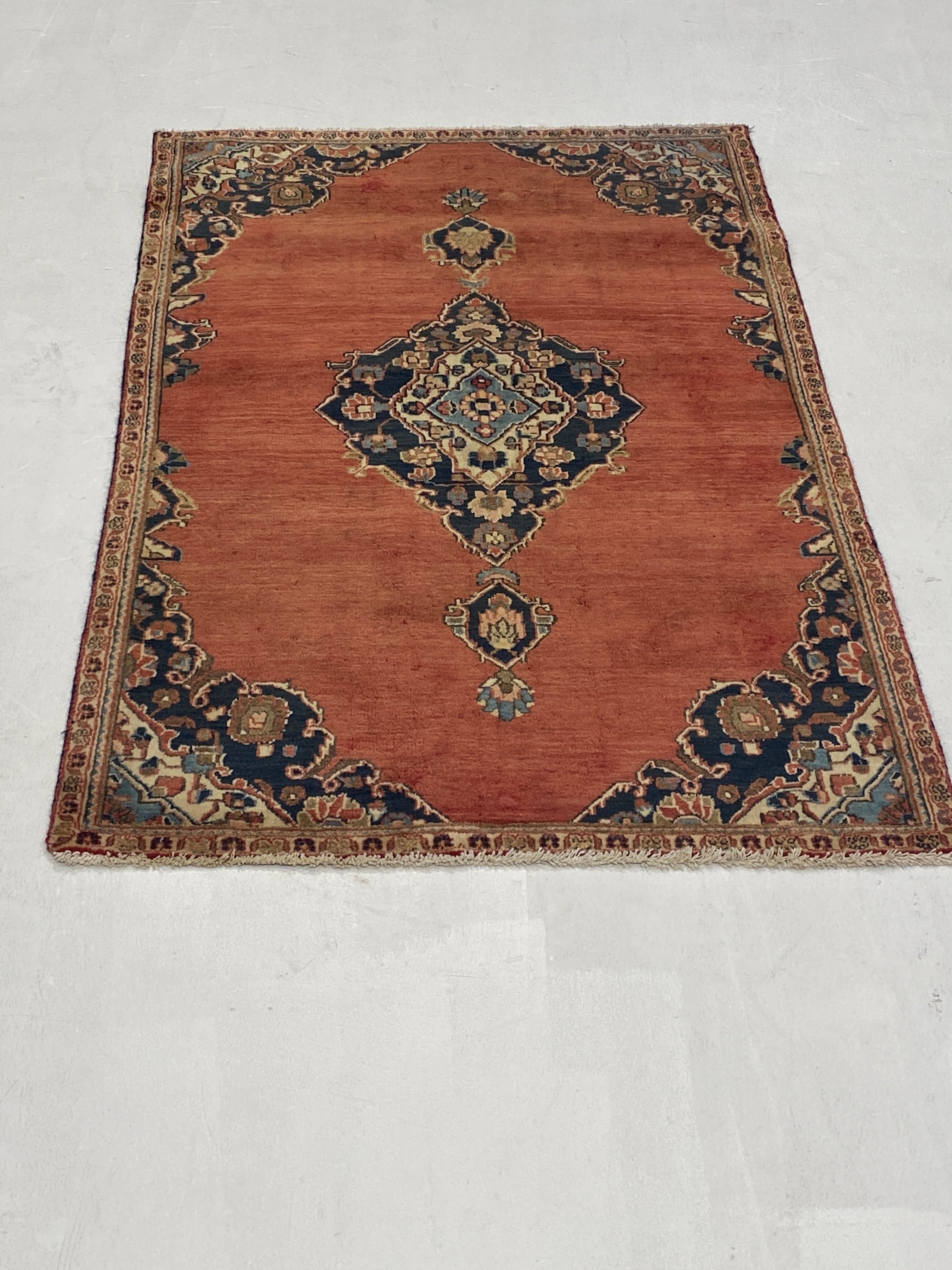 Rugvana KASHAN  3x5