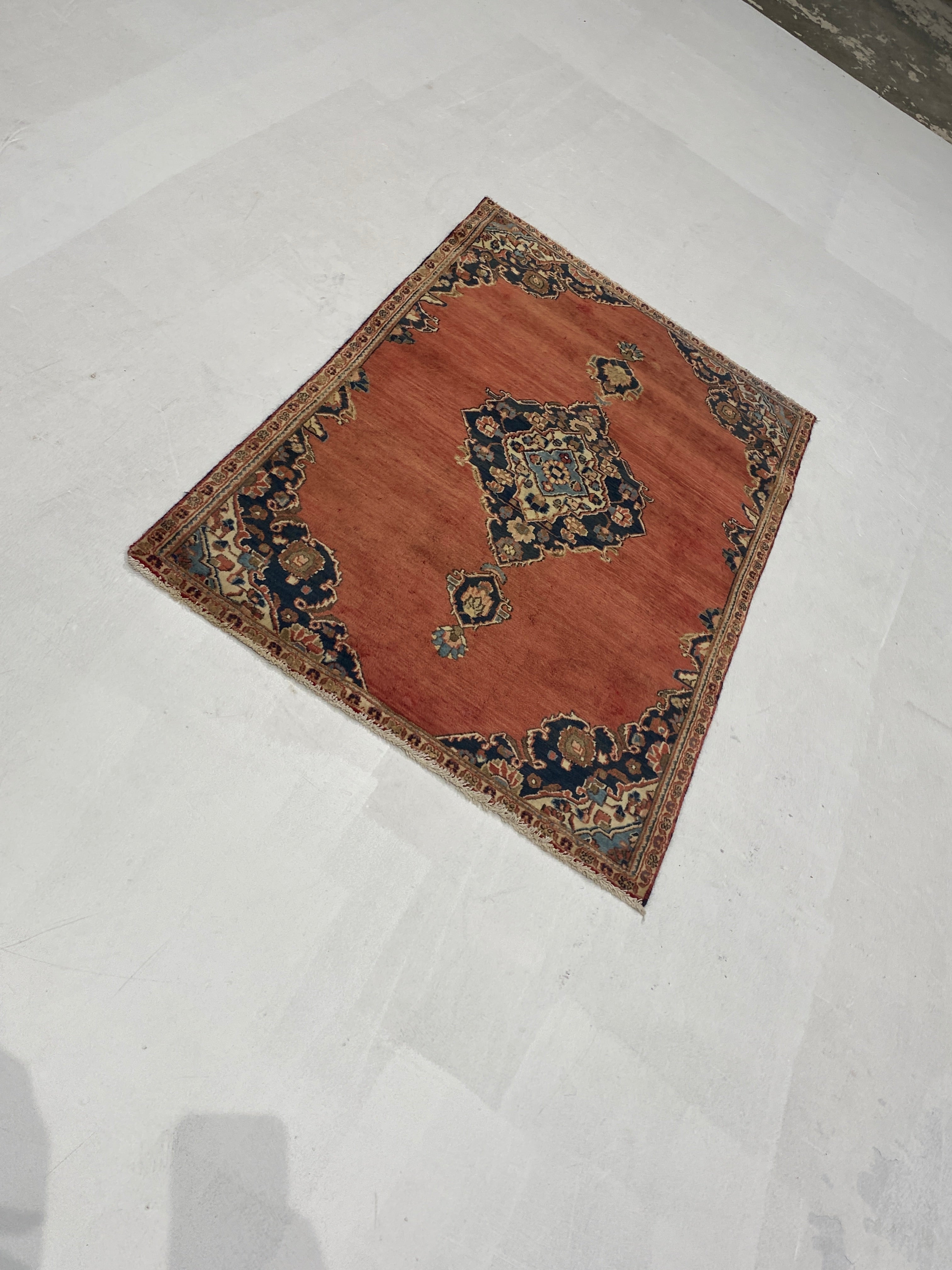 Rugvana KASHAN  3x5