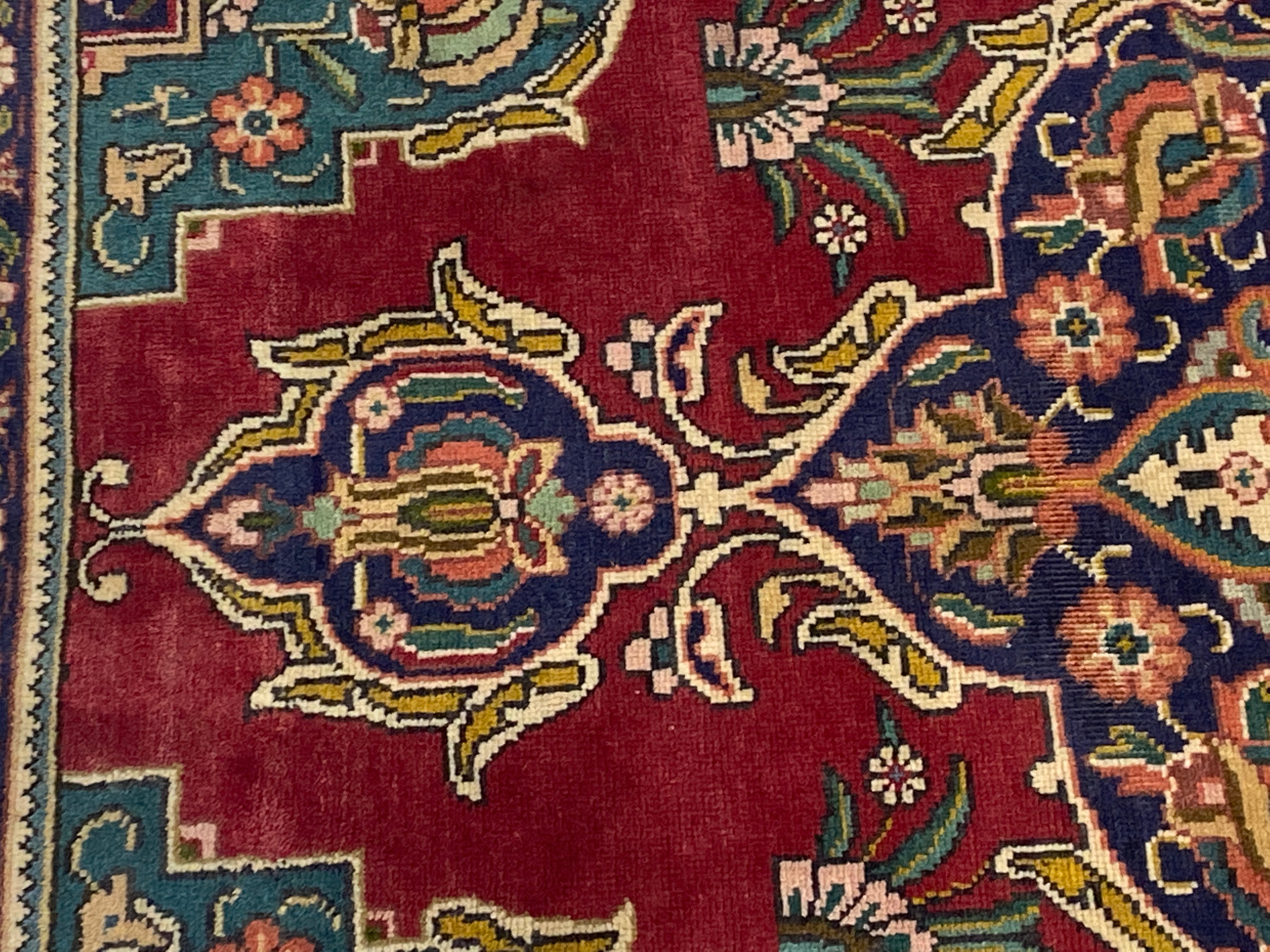 Rugvana TABRIZ  3x6
