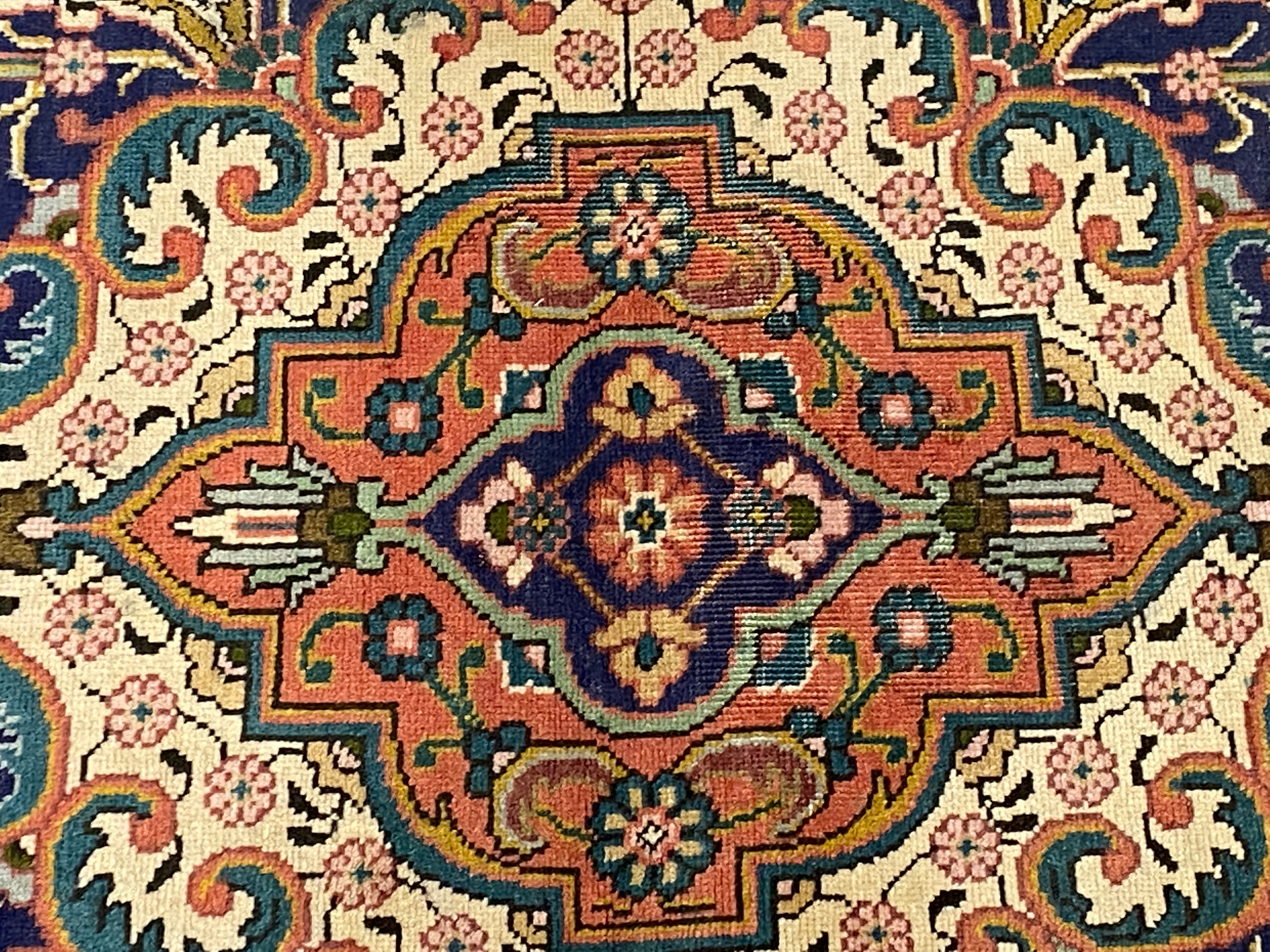 Rugvana TABRIZ  3x6
