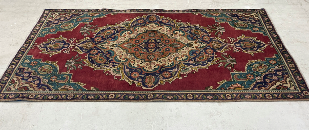 Rugvana TABRIZ  3x6