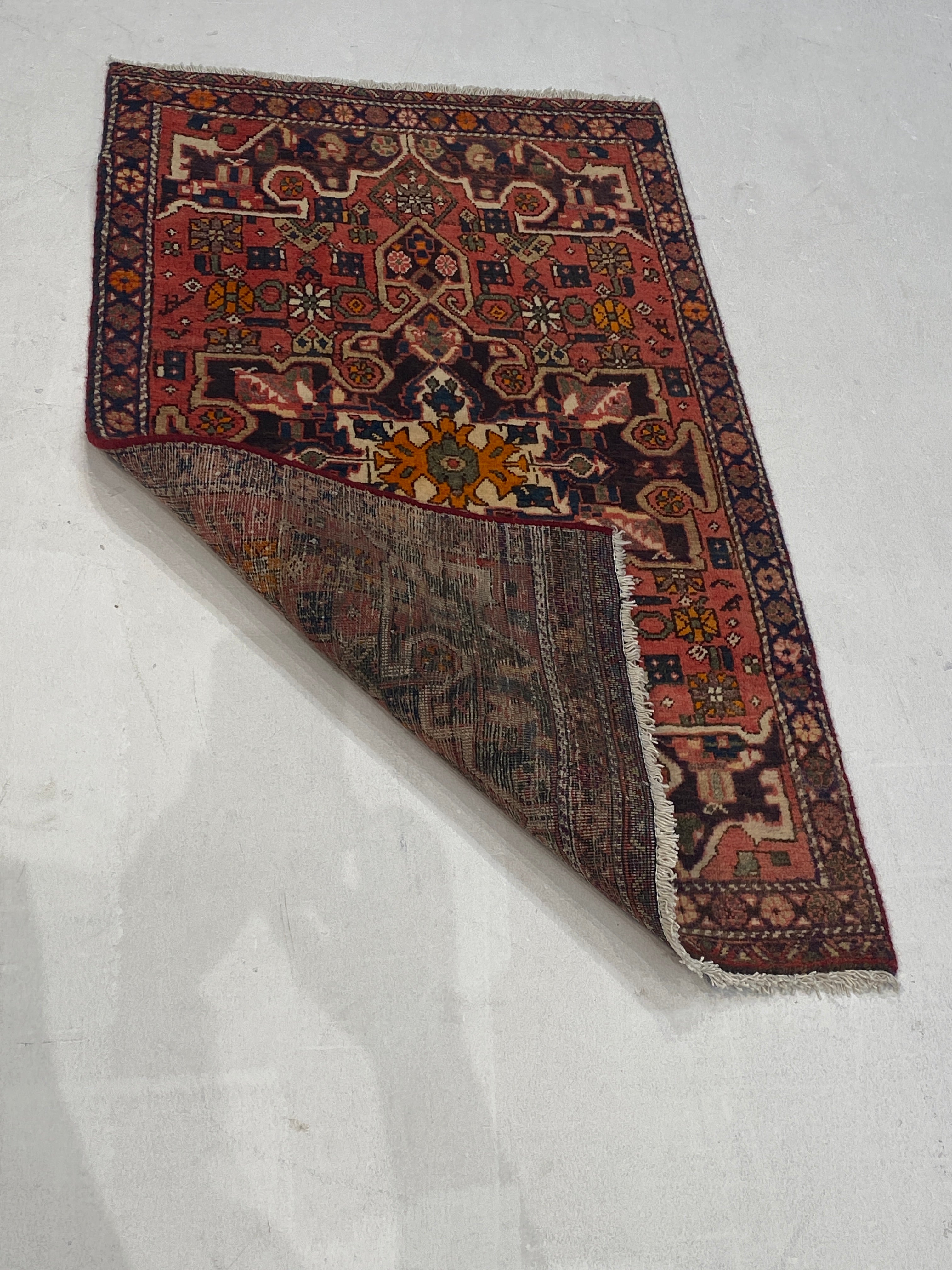 Rugvana KARAJEH  2x4