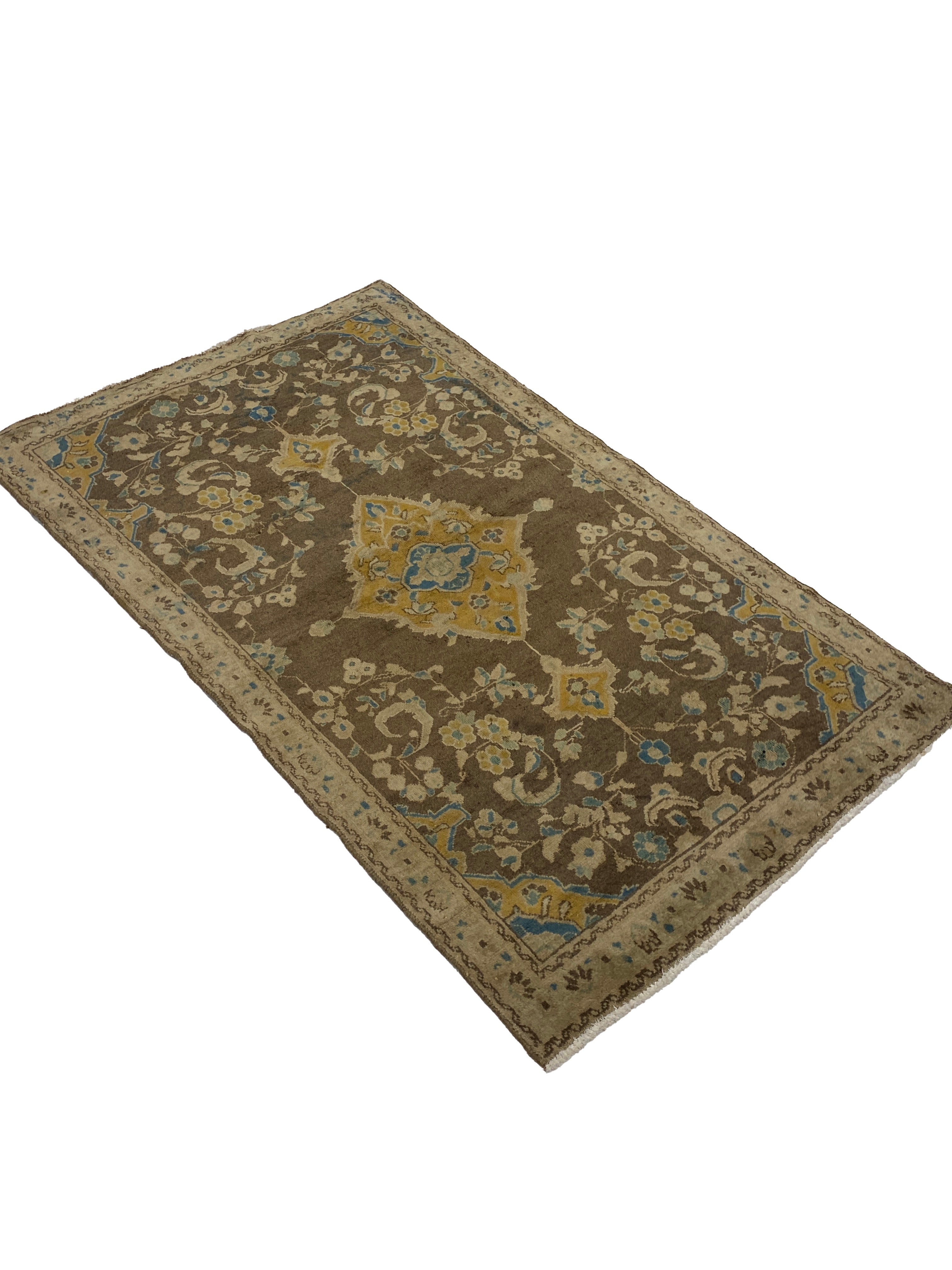 Rugvana TABRIZ  4x6