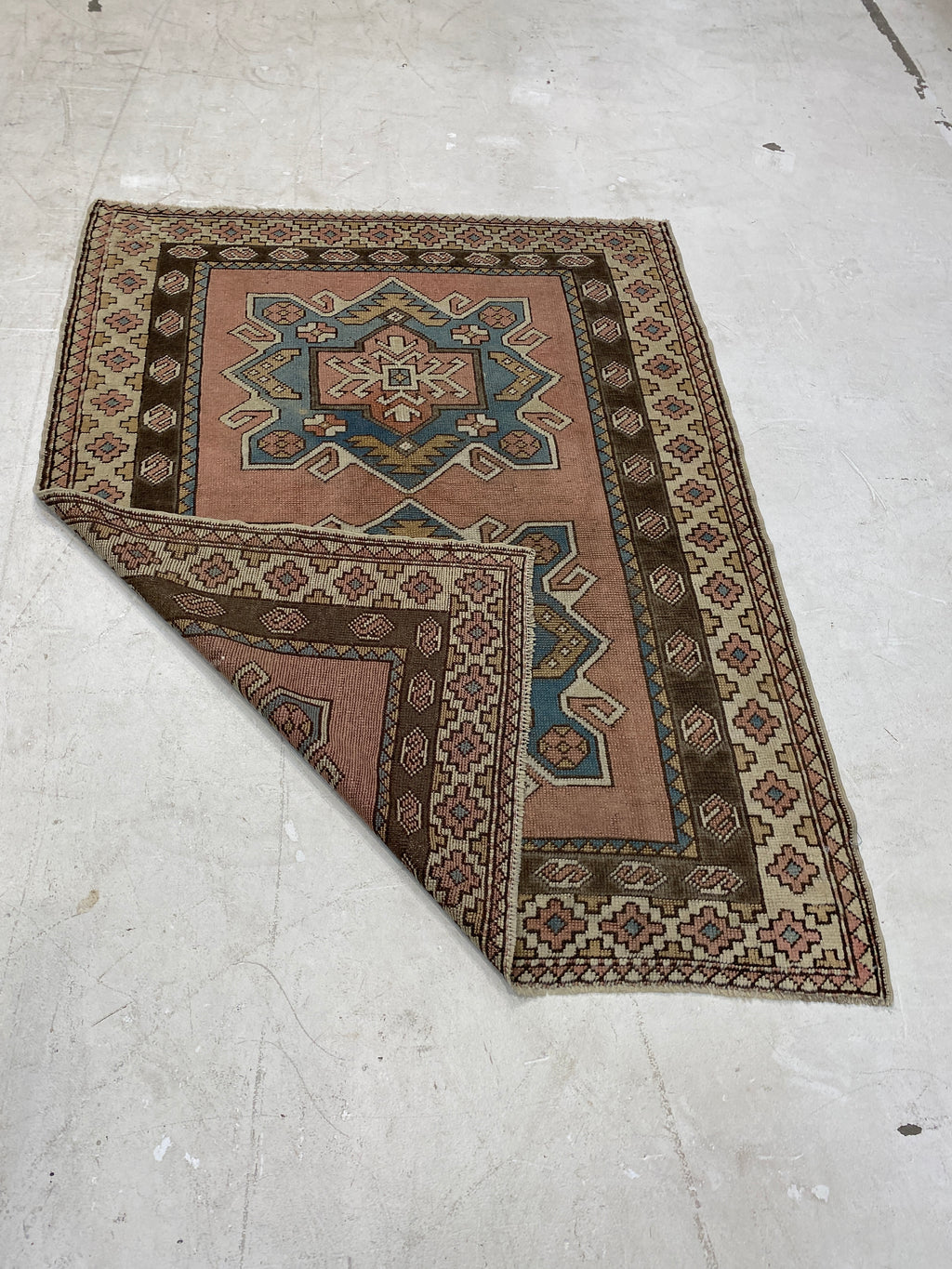 Rugvana OUSHAK  4x5