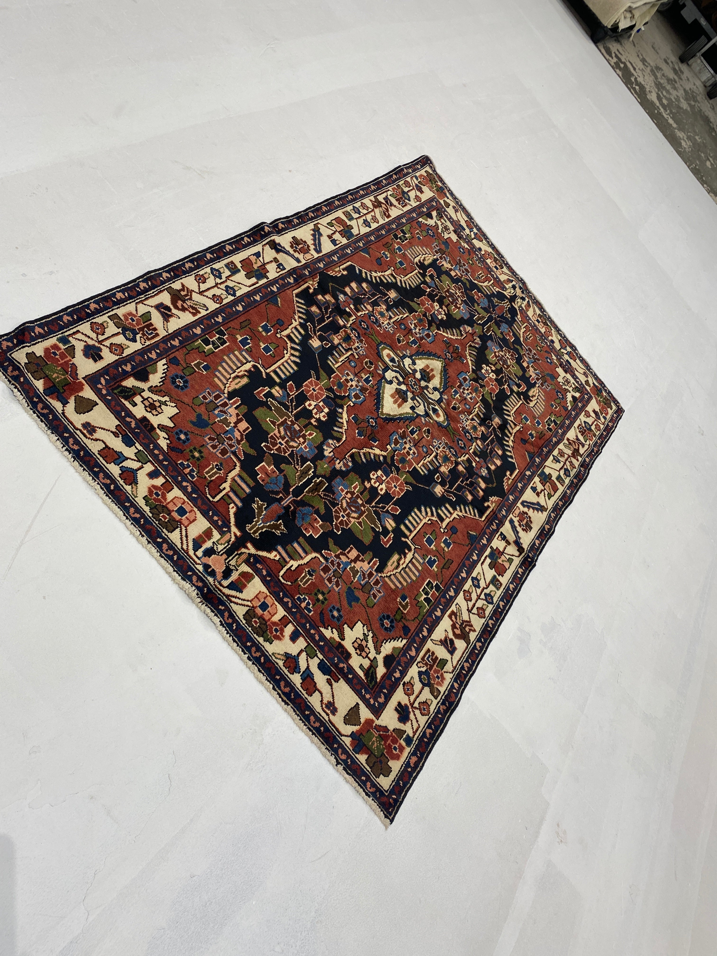 Rugvana HAMADAN  4x7