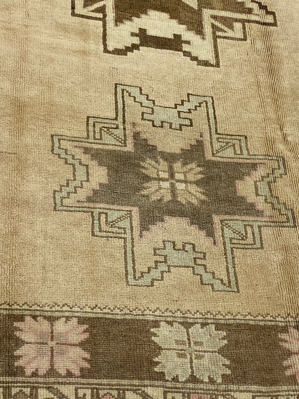Rugvana OUSHAK  4x7