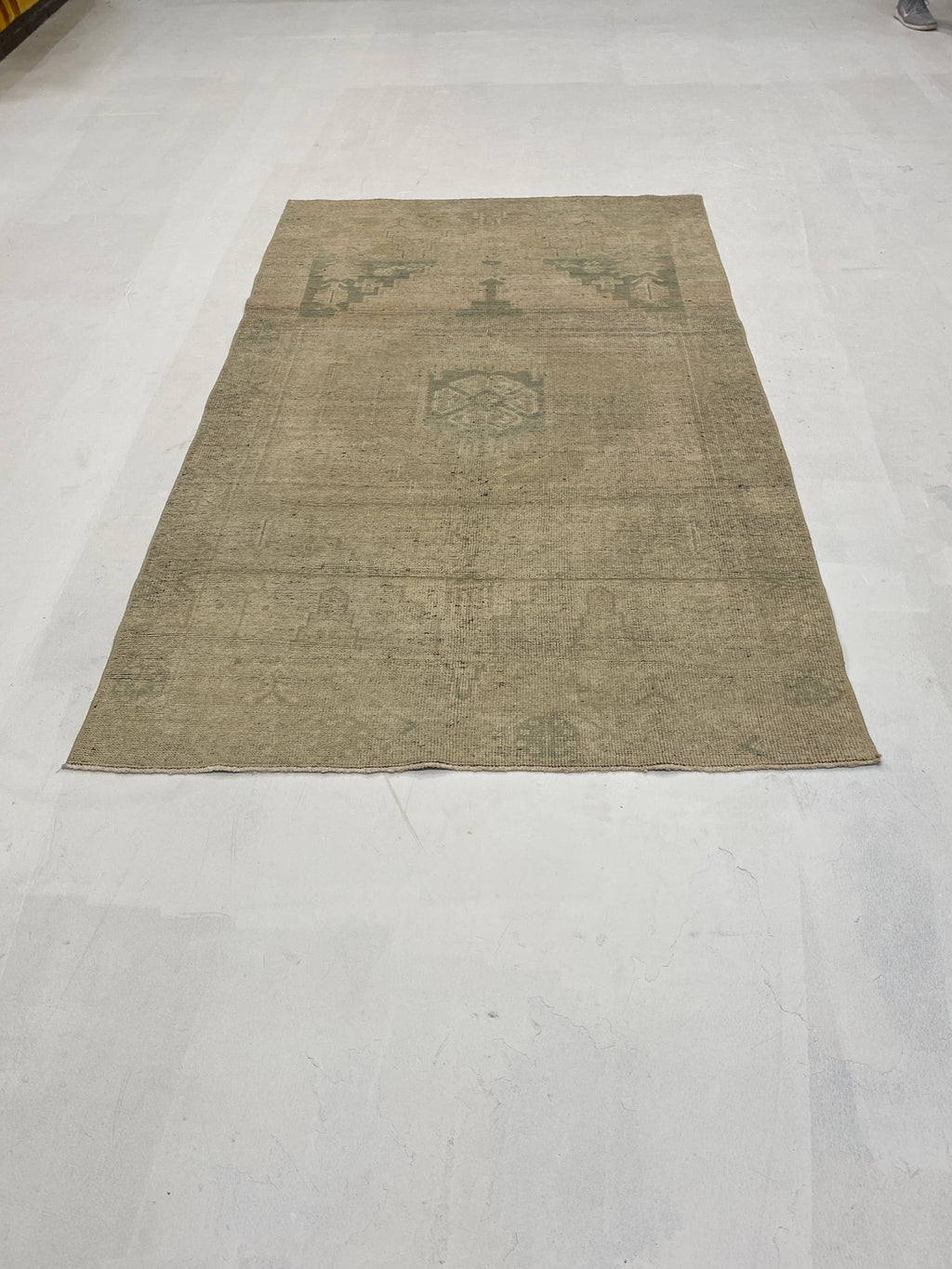 Rugvana OUSHAK  4x8