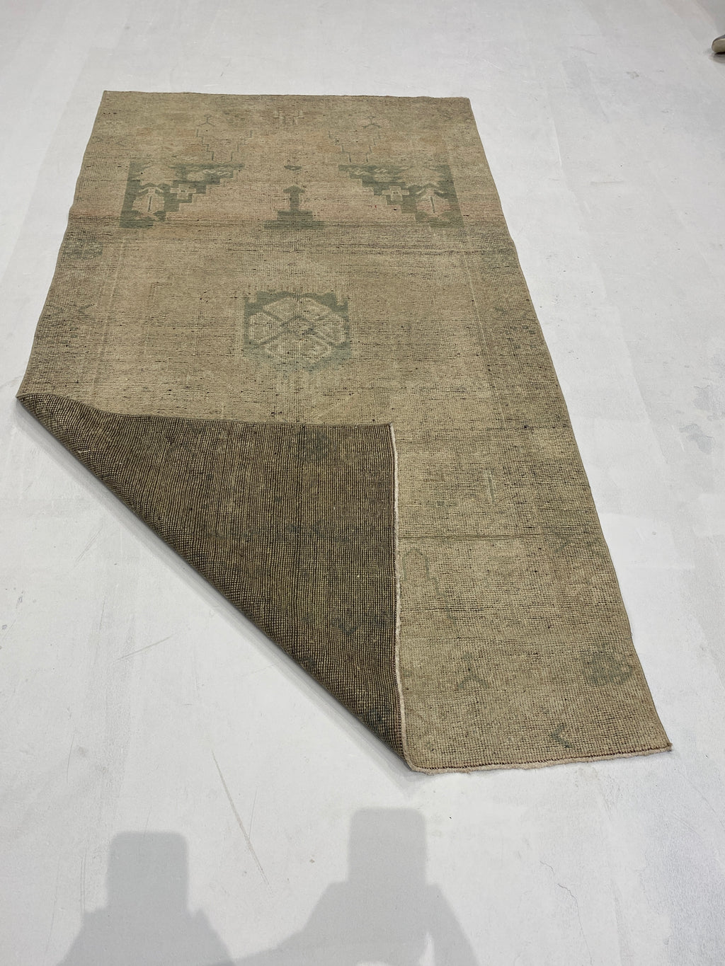 Rugvana OUSHAK  4x8