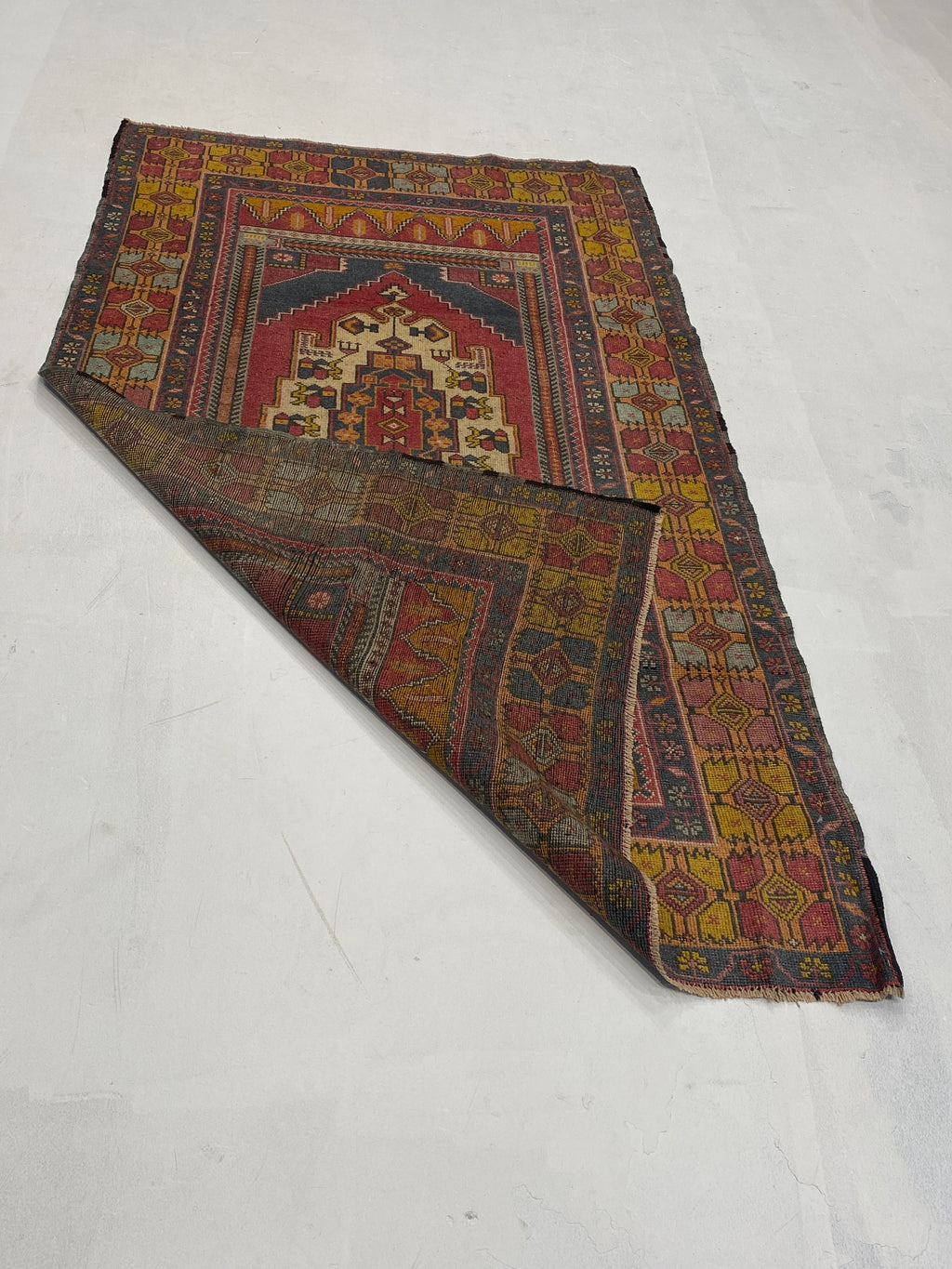 Rugvana OUSHAK  4x7