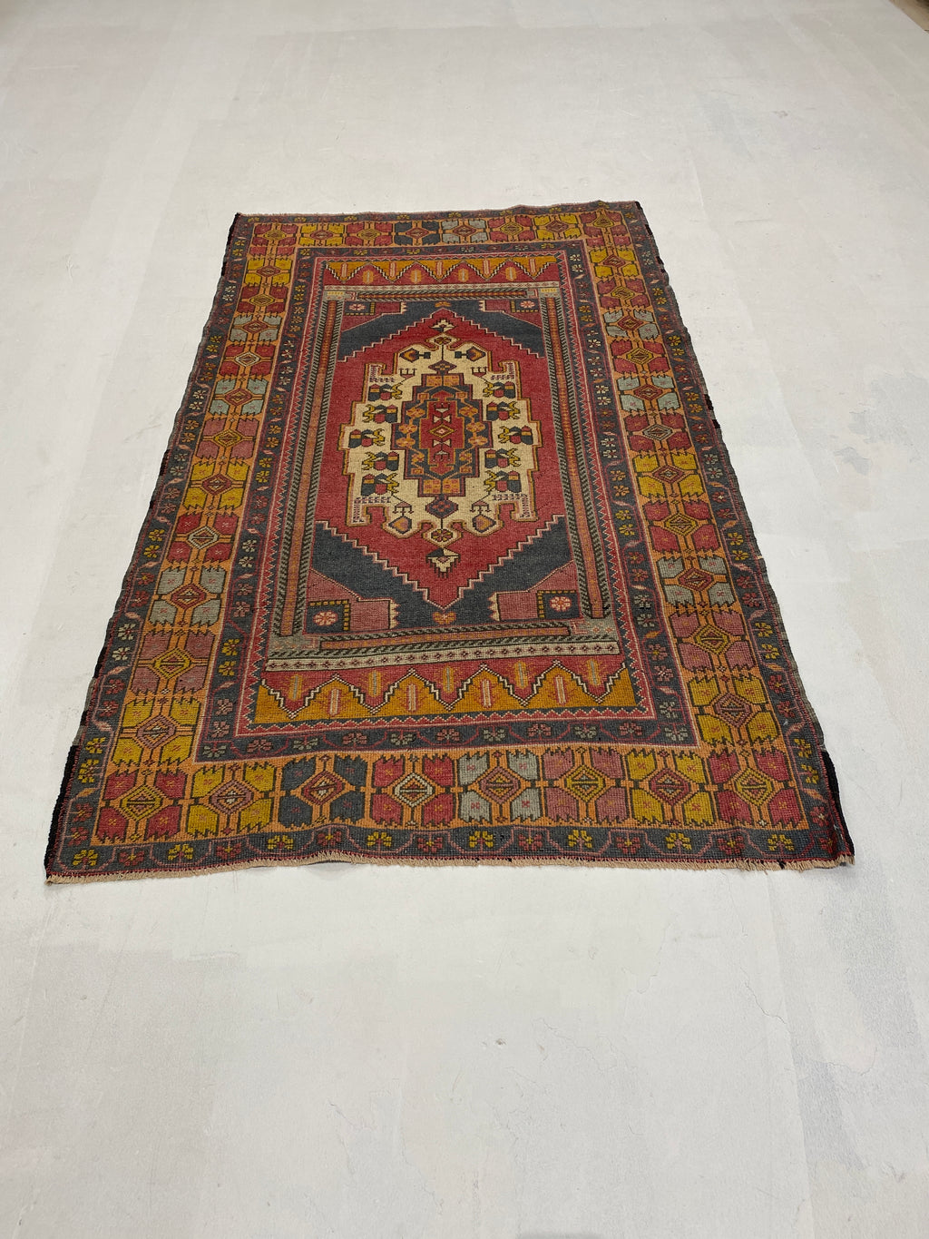 Rugvana OUSHAK  4x7