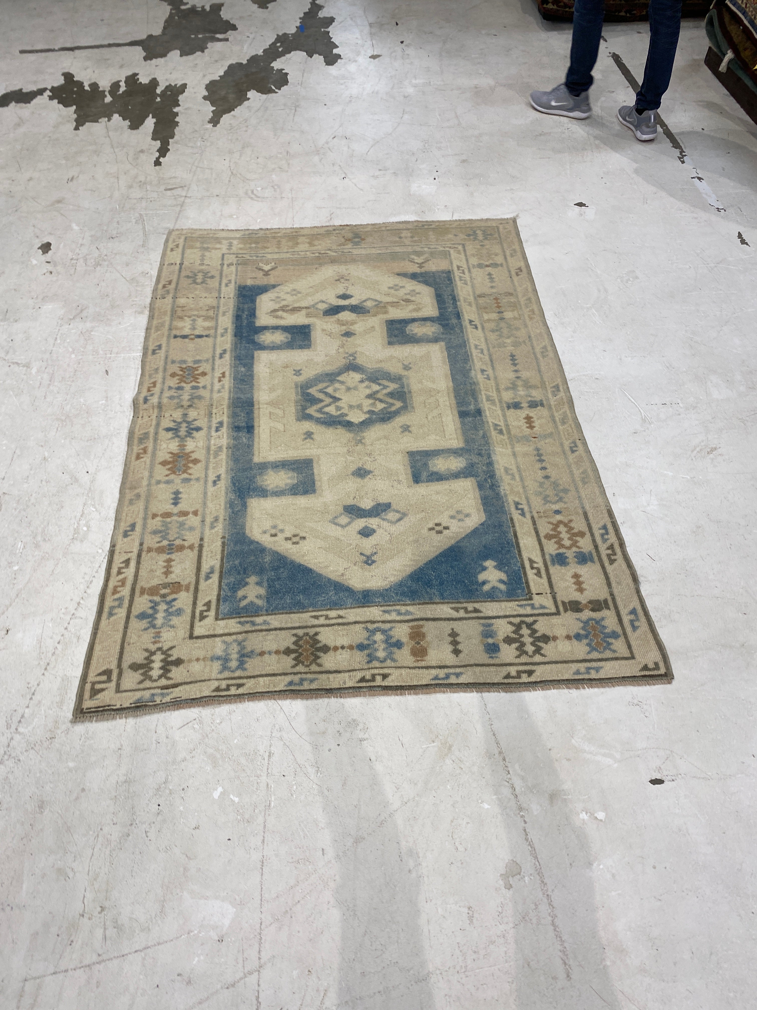 Rugvana OUSHAK  4x6