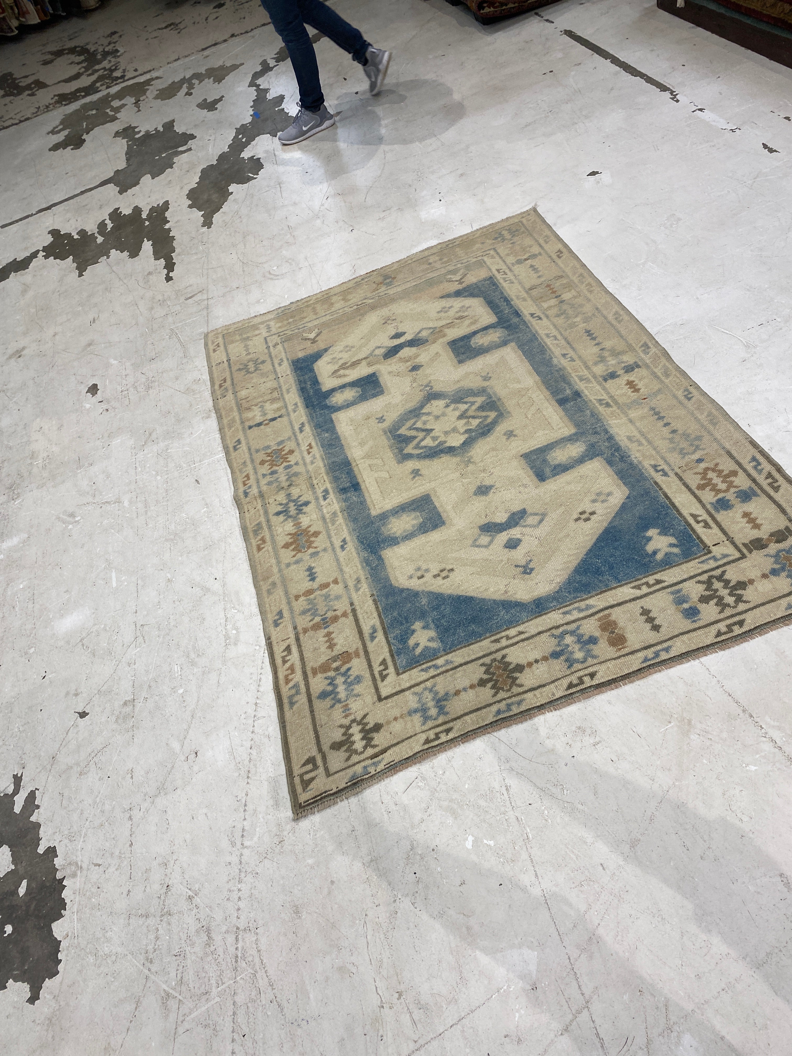 Rugvana OUSHAK  4x6