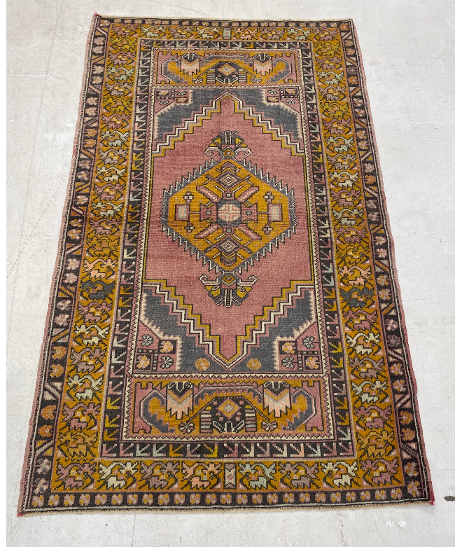 Rugvana OUSHAK  3x6