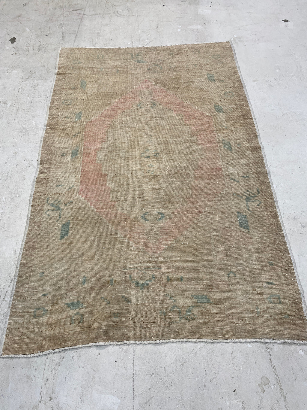 Rugvana OUSHAK  4x6