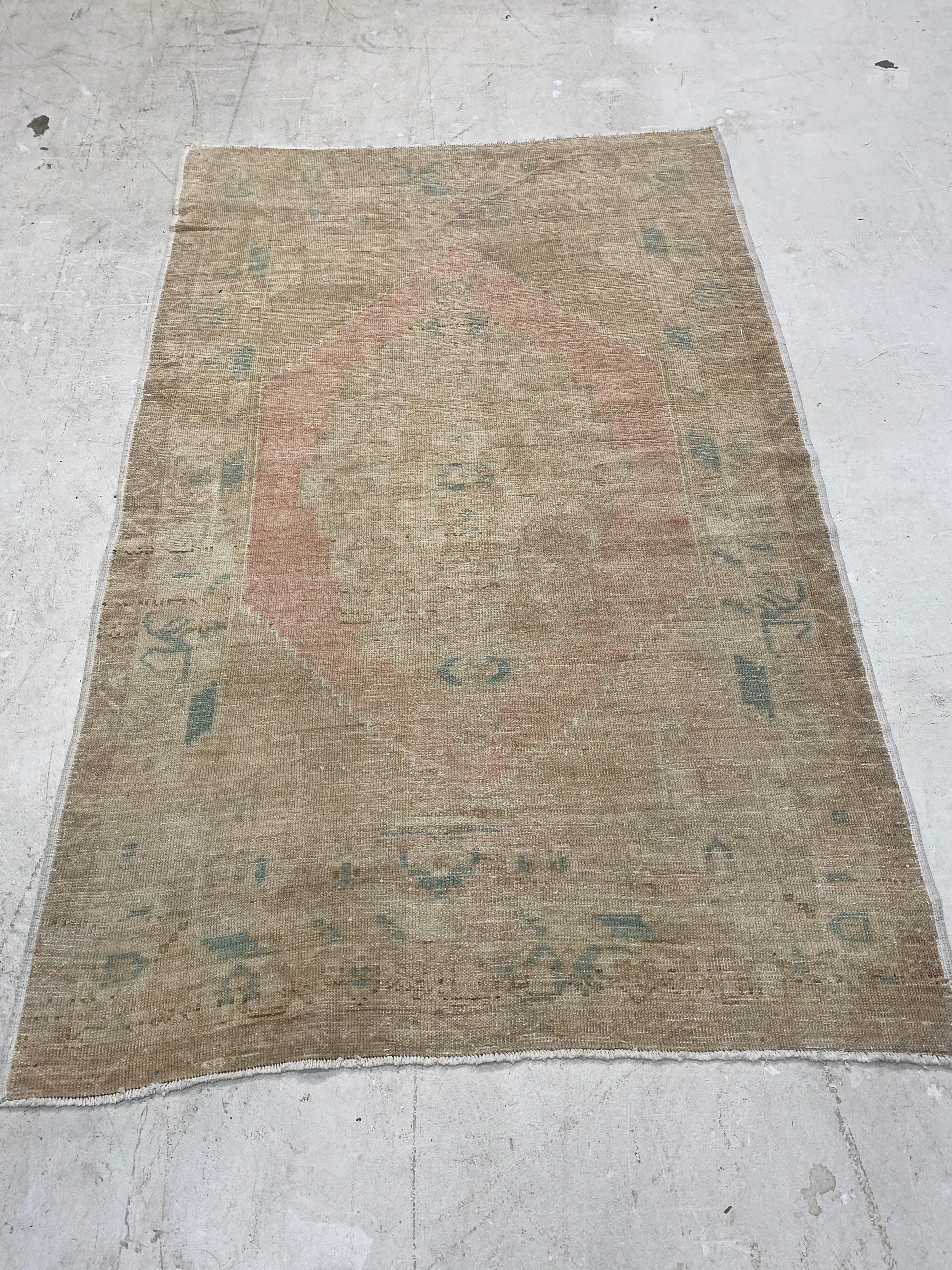 Rugvana OUSHAK  4x6