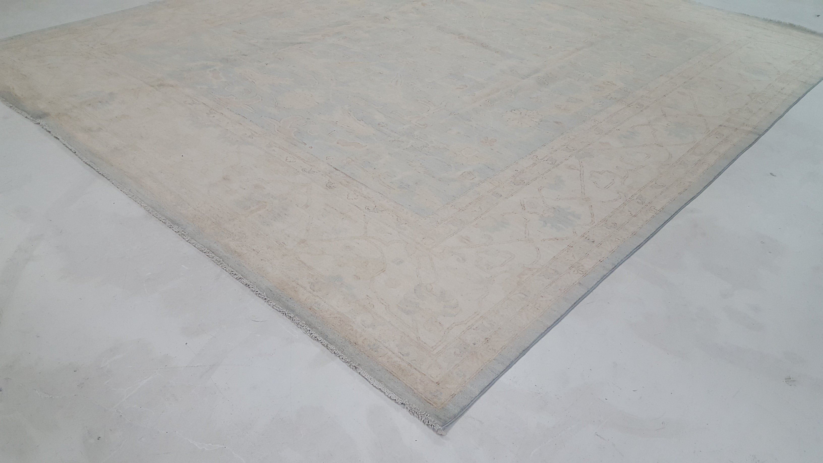 Rugvana ZIEGLER  11x14