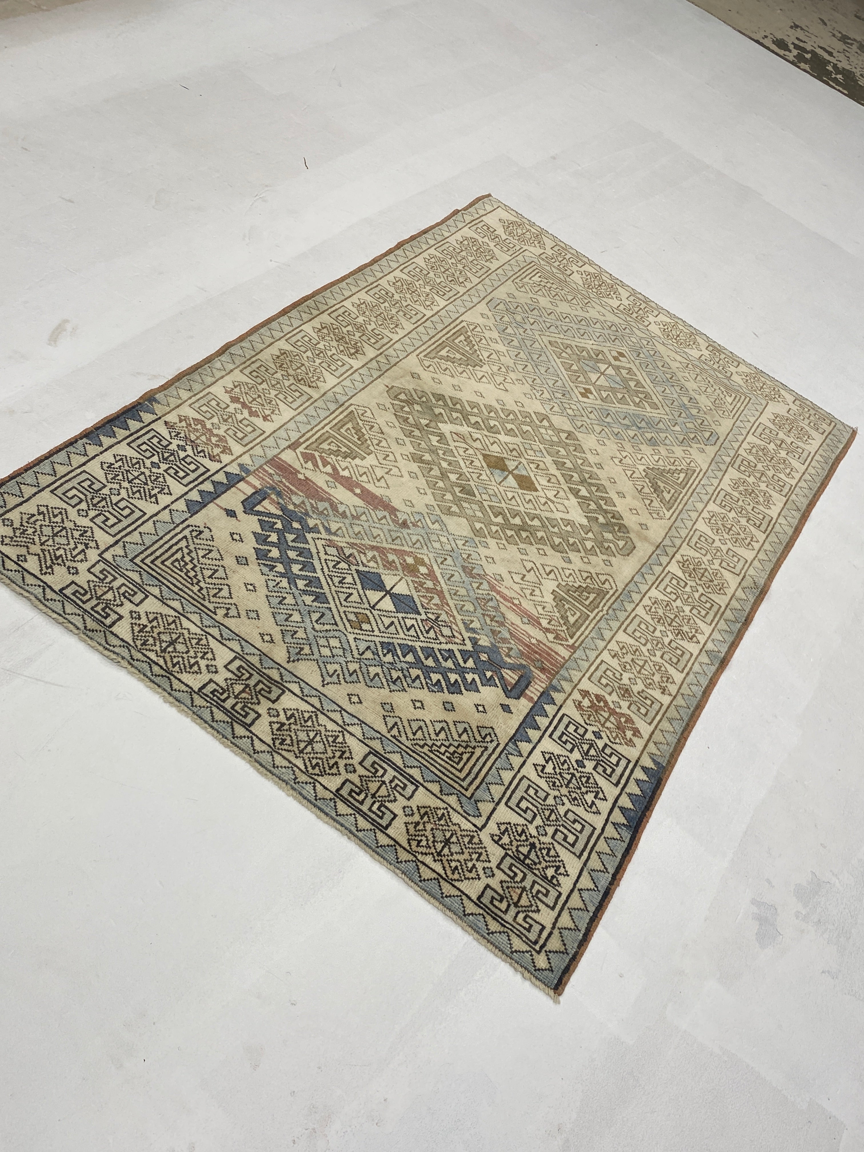 Rugvana Oushak  4x7