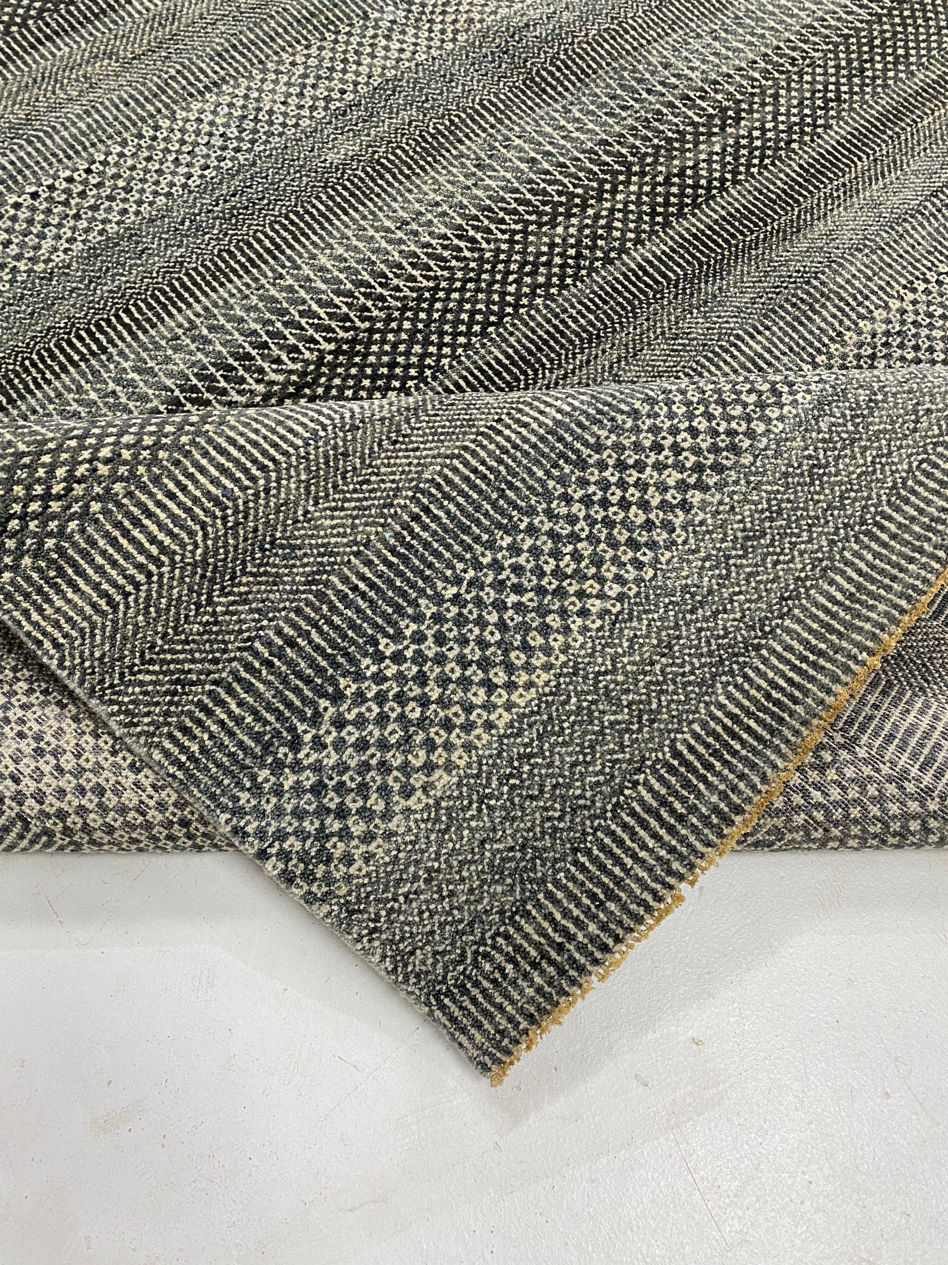 Rugvana nfw  10x13